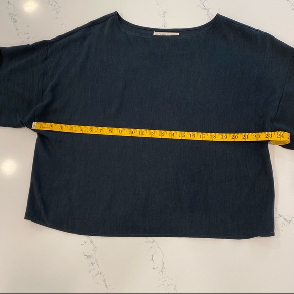 Hackwith Design House Pullover - Picture 6 of 8